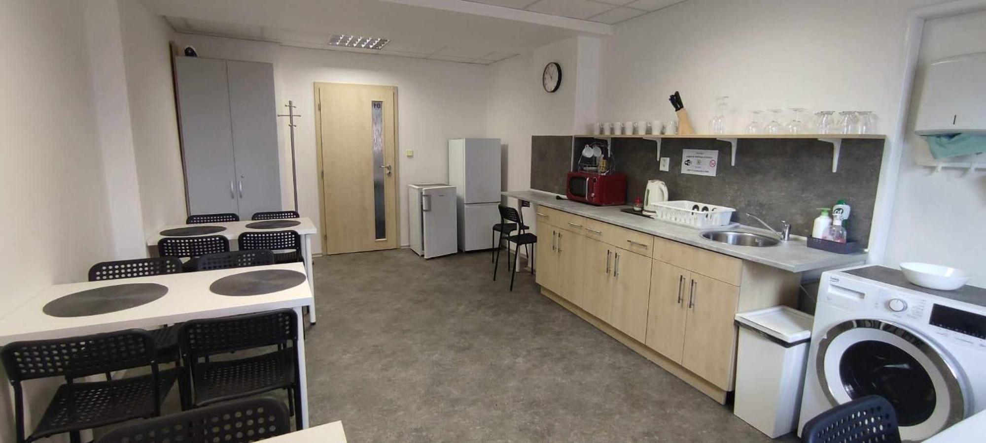 Parkcentrum Lowcost Hotel Near Center Of Ostrava Ngoại thất bức ảnh